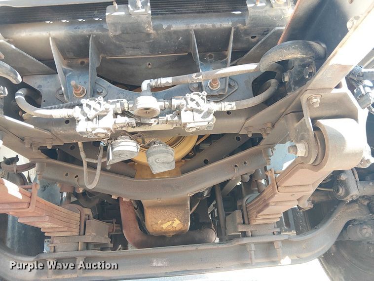 image for item YA3103 2006 Chevrolet C7500 bucket truck