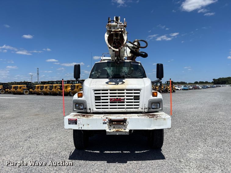 image for item YA3123 2007 GMC C8500 digger derrick truck