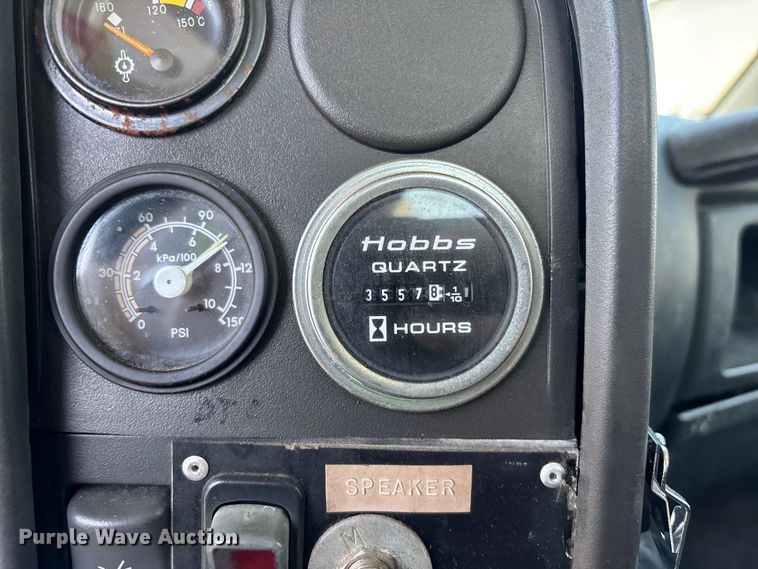 image for item YA3123 2007 GMC C8500 digger derrick truck