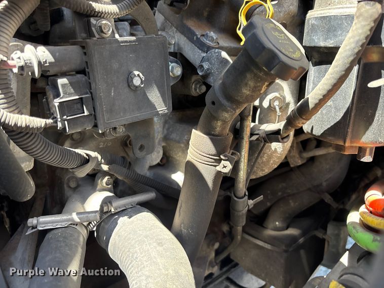 image for item YA3123 2007 GMC C8500 digger derrick truck