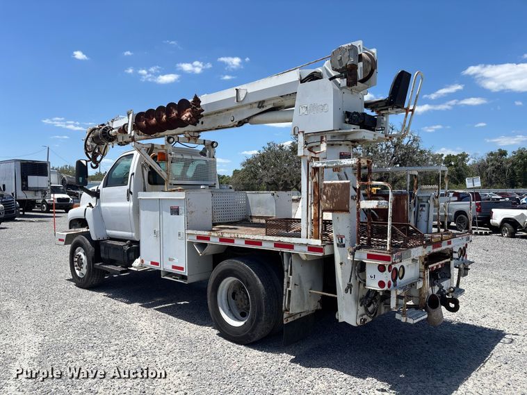 image for item YA3124 2006 GMC C8500 digger derrick truck