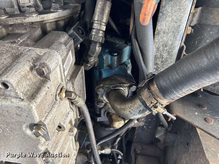 image for item YA3125 2007 GMC C8500 digger derrick truck