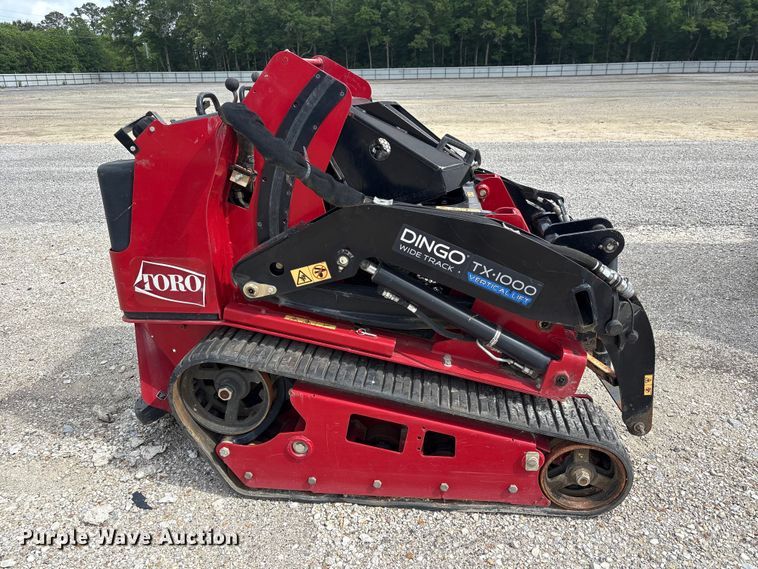 image for item YA3143 2022 Toro Dingo TX-1000 compact utility loader