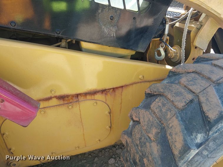 image for item YA3147 2012 Caterpillar 246C skid steer loader