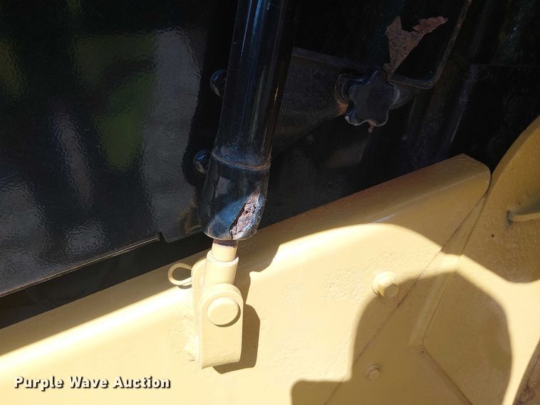 image for item YA3147 2012 Caterpillar 246C skid steer loader
