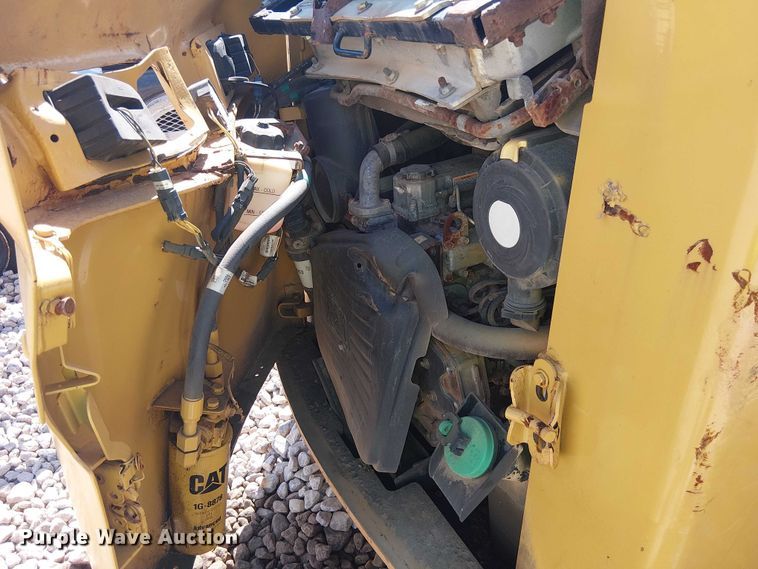 image for item YA3147 2012 Caterpillar 246C skid steer loader