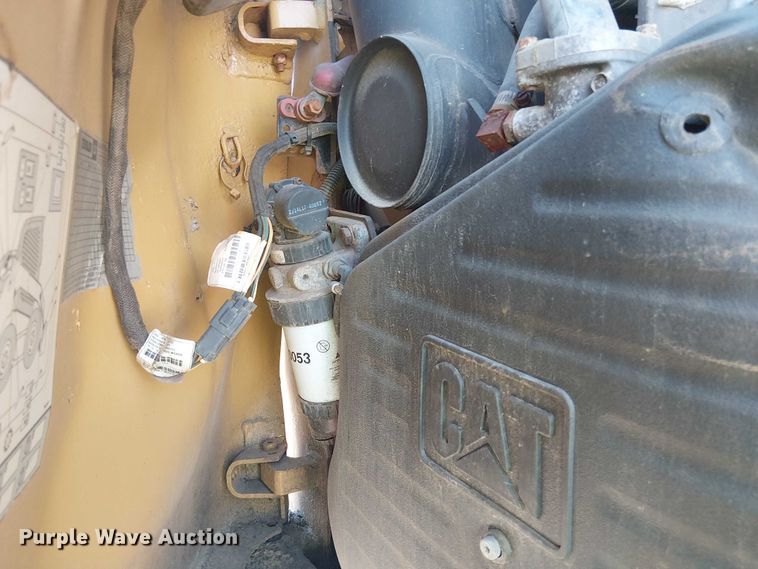 image for item YA3147 2012 Caterpillar 246C skid steer loader