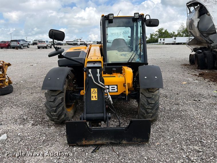 image for item YA3149 2023 JCB 525-60 telehandler