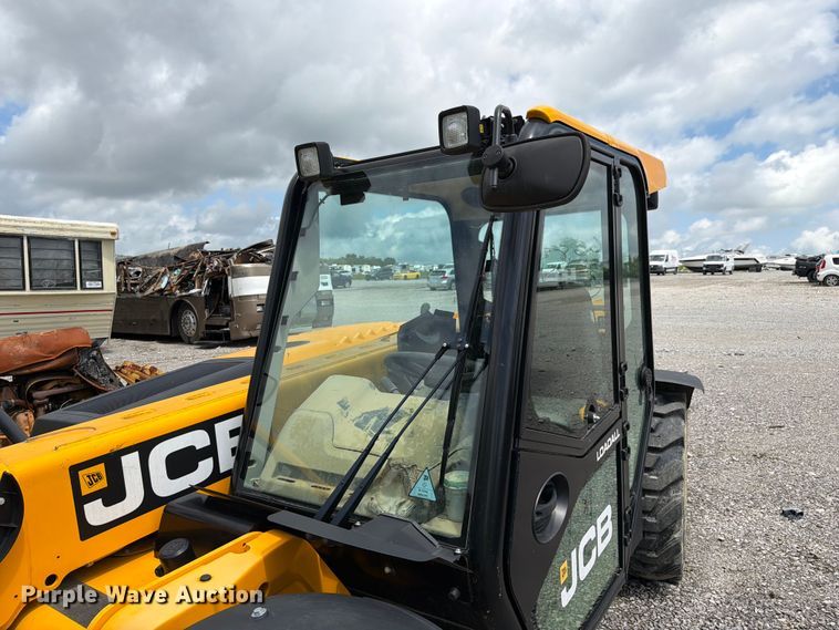 image for item YA3149 2023 JCB 525-60 telehandler