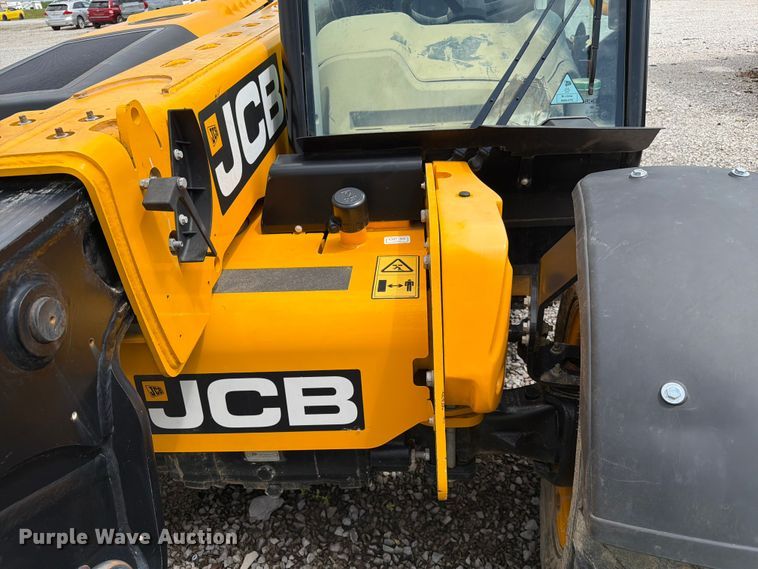 image for item YA3149 2023 JCB 525-60 telehandler