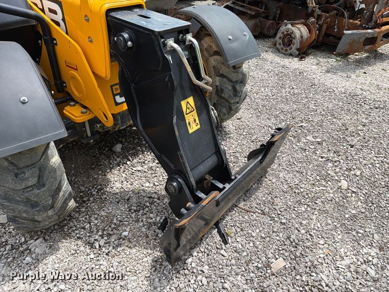 image for item YA3149 2023 JCB 525-60 telehandler