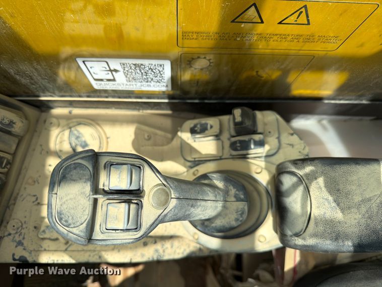 image for item YA3149 2023 JCB 525-60 telehandler