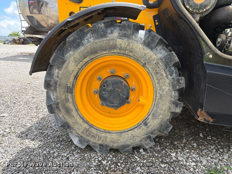 image for item YA3149 2023 JCB 525-60 telehandler