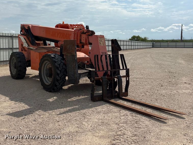 image for item YA3162 2014 JLG SkyTrak 10054 telehandler