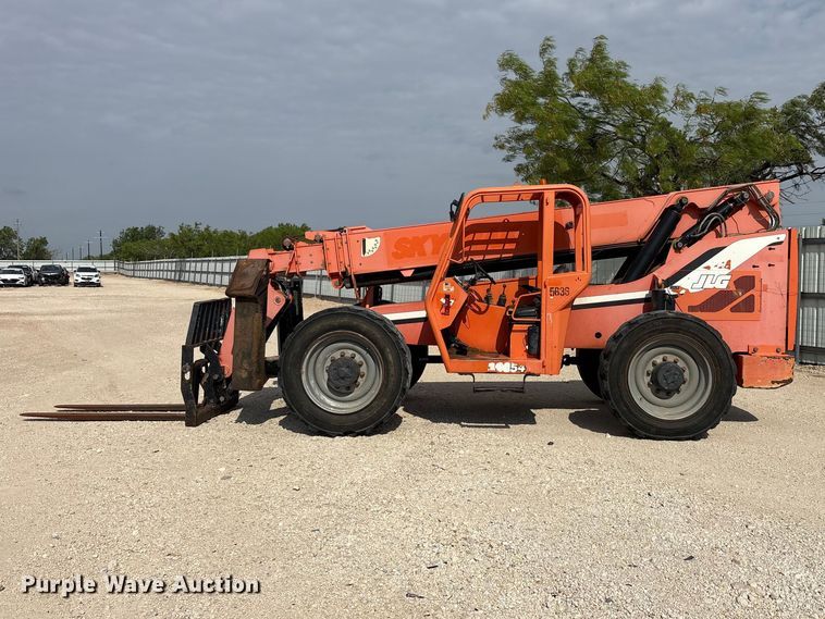 image for item YA3162 2014 JLG SkyTrak 10054 telehandler