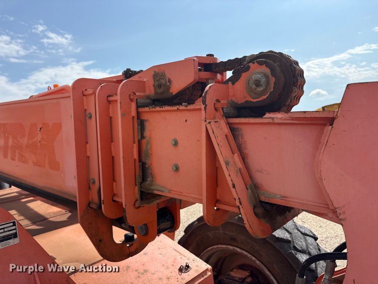 image for item YA3162 2014 JLG SkyTrak 10054 telehandler