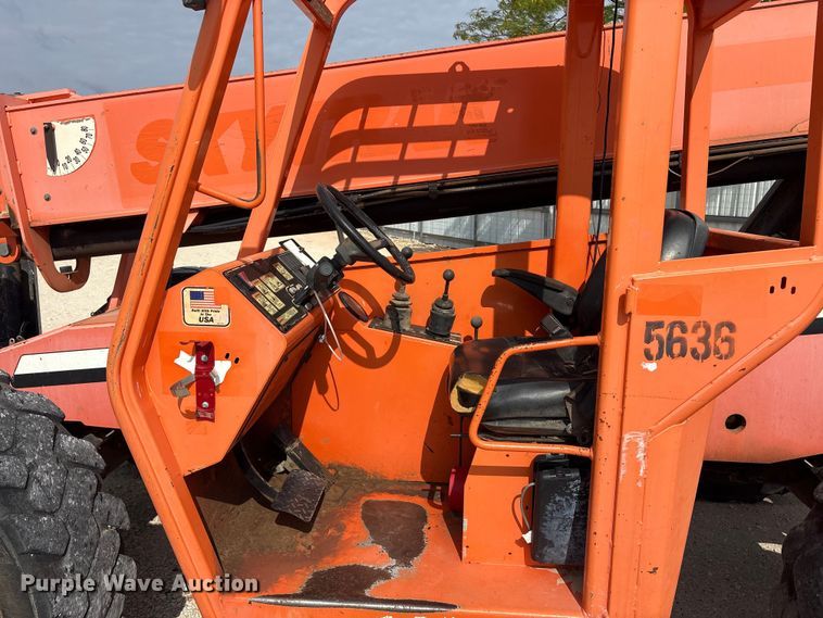 image for item YA3162 2014 JLG SkyTrak 10054 telehandler