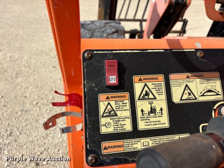 image for item YA3162 2014 JLG SkyTrak 10054 telehandler