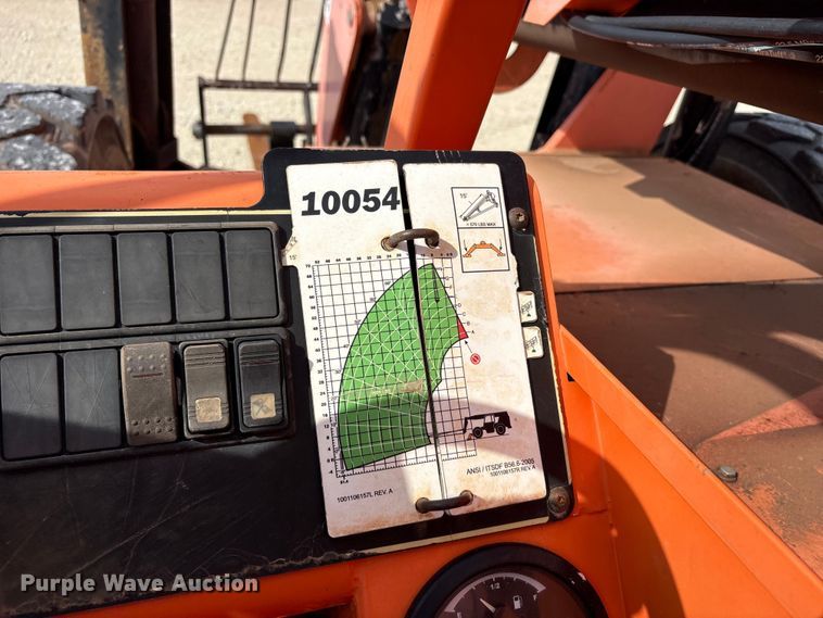 image for item YA3162 2014 JLG SkyTrak 10054 telehandler