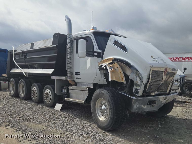 image for item YA3166 2024 Kenworth T880 dump truck