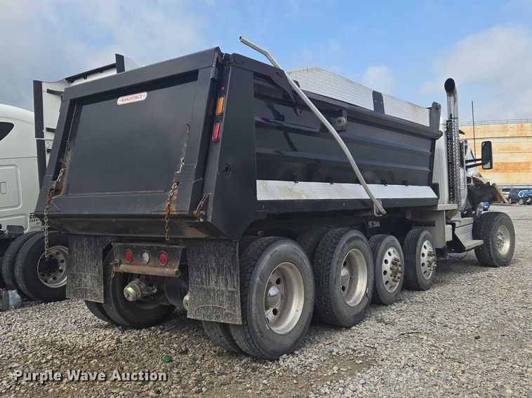 image for item YA3166 2024 Kenworth T880 dump truck