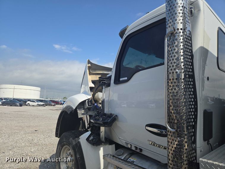 image for item YA3166 2024 Kenworth T880 dump truck