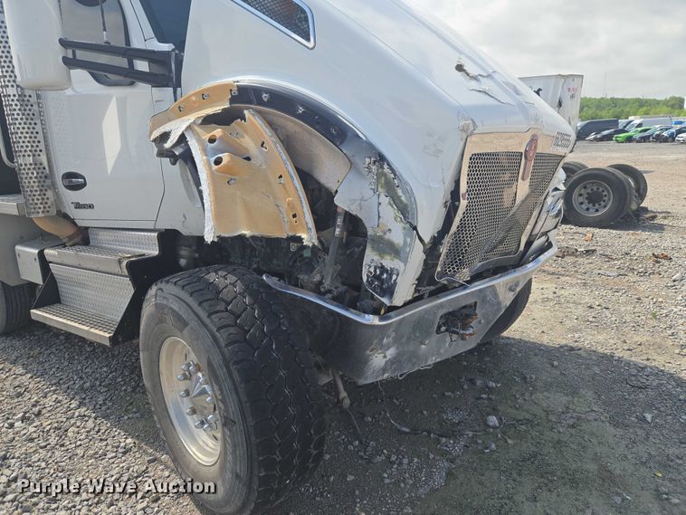 image for item YA3166 2024 Kenworth T880 dump truck