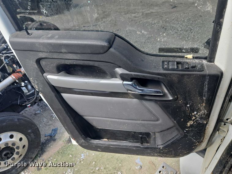 image for item YA3166 2024 Kenworth T880 dump truck