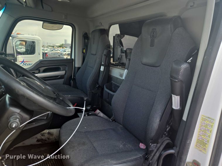 image for item YA3166 2024 Kenworth T880 dump truck