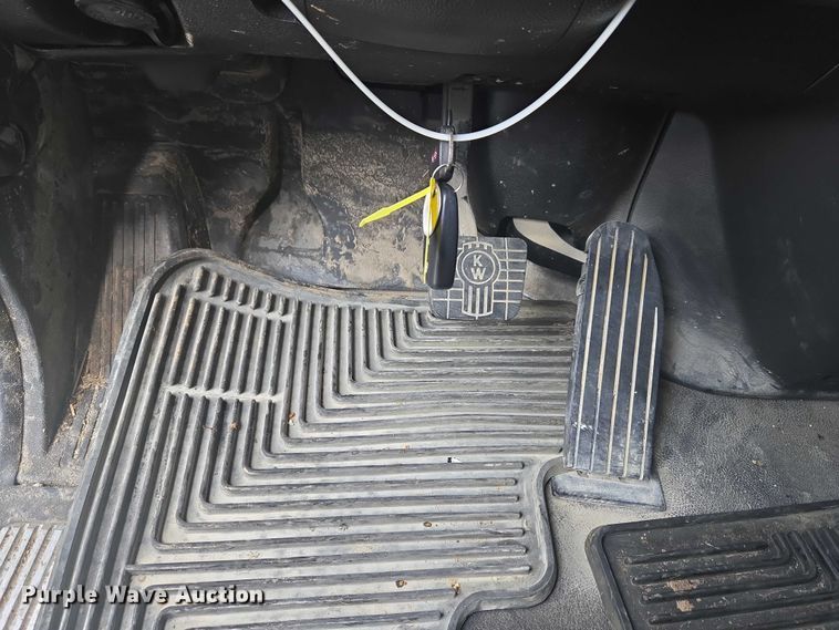 image for item YA3166 2024 Kenworth T880 dump truck