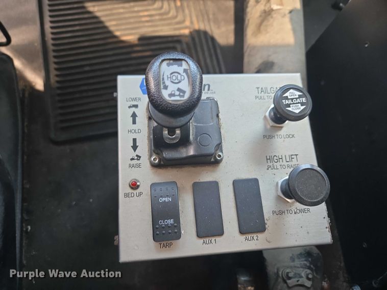 image for item YA3166 2024 Kenworth T880 dump truck