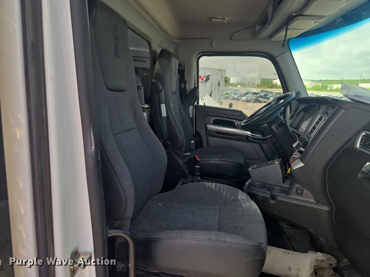 image for item YA3166 2024 Kenworth T880 dump truck