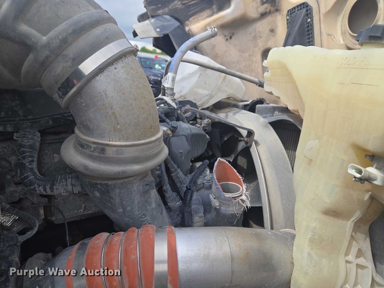 image for item YA3166 2024 Kenworth T880 dump truck