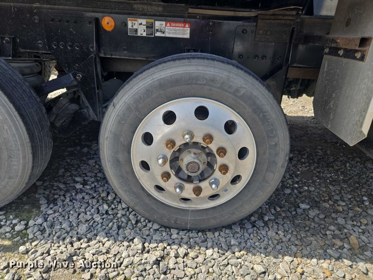 image for item YA3166 2024 Kenworth T880 dump truck