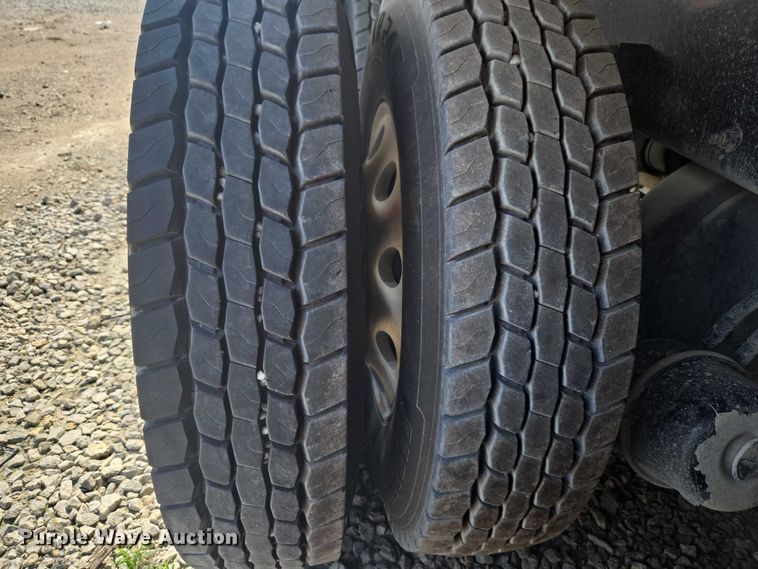 image for item YA3166 2024 Kenworth T880 dump truck