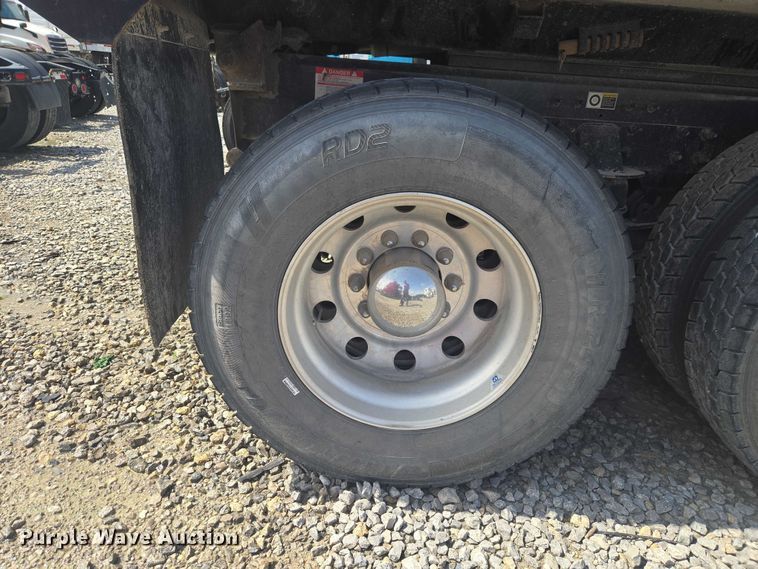 image for item YA3166 2024 Kenworth T880 dump truck