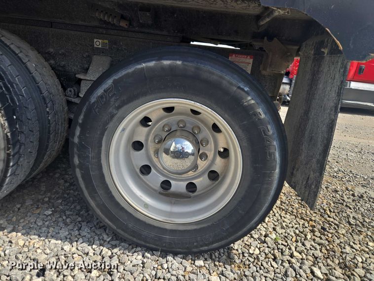 image for item YA3166 2024 Kenworth T880 dump truck