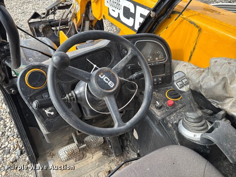 image for item YA3226 2023 JCB 505-20 TC telehandler