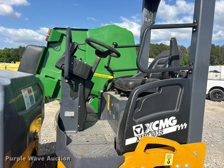 image for item YA3265 2021 XCMG XMR303S double drum vibratory roller