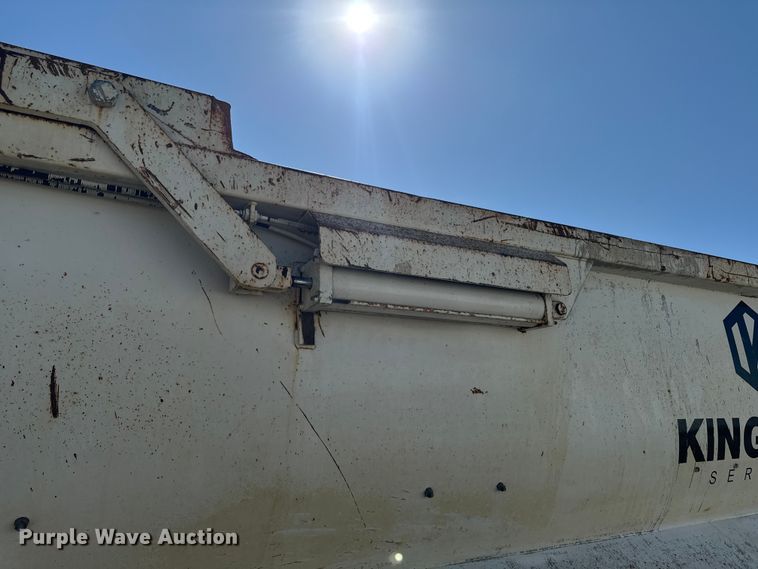 image for item YA3275 2015 Kenworth T880 dump truck