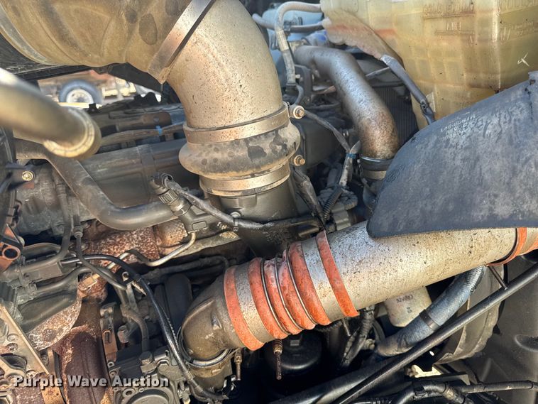 image for item YA3275 2015 Kenworth T880 dump truck