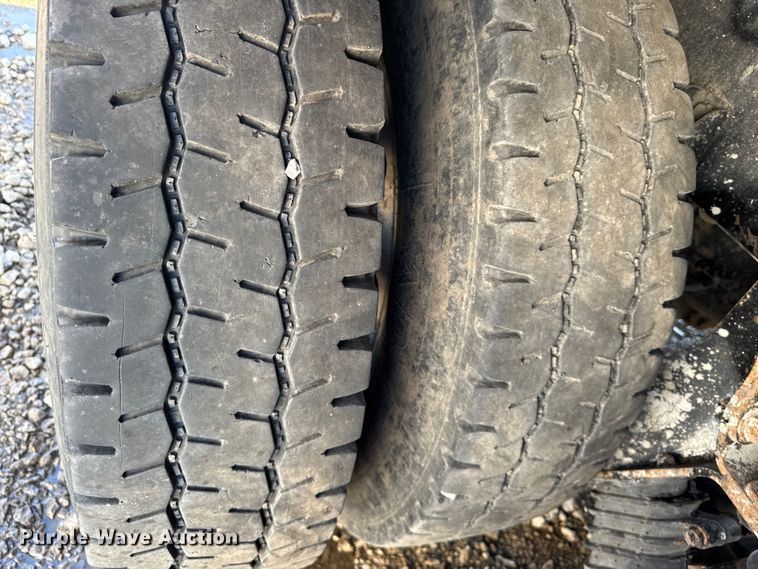 image for item YA3275 2015 Kenworth T880 dump truck