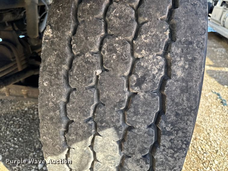 image for item YA3275 2015 Kenworth T880 dump truck