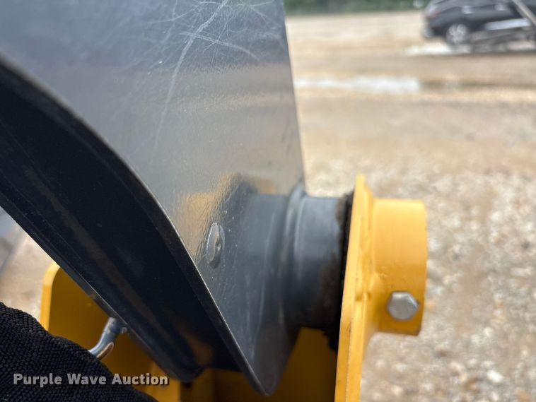image for item YA3323 2020 John Deere 317G tracked skid steer loader