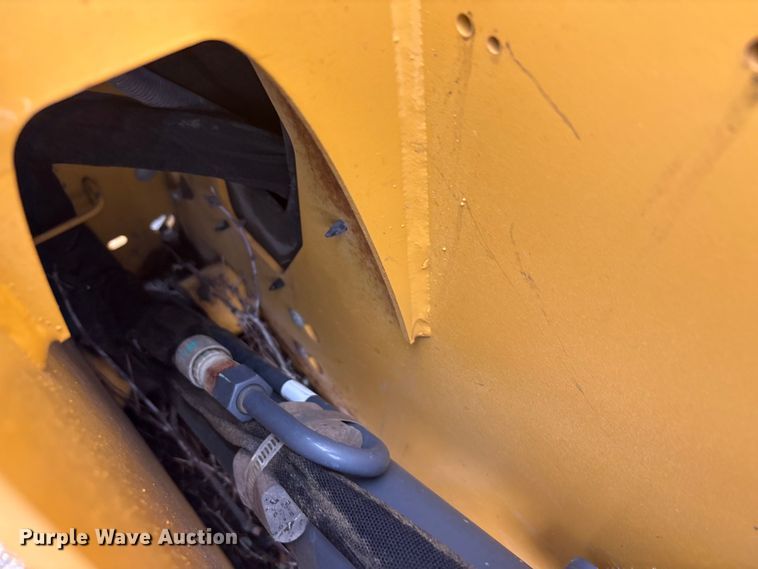 image for item YA3323 2020 John Deere 317G tracked skid steer loader