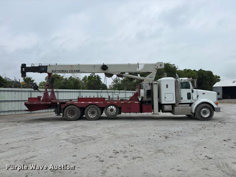 image for item YA3362 2015 Peterbilt 365 crane truck