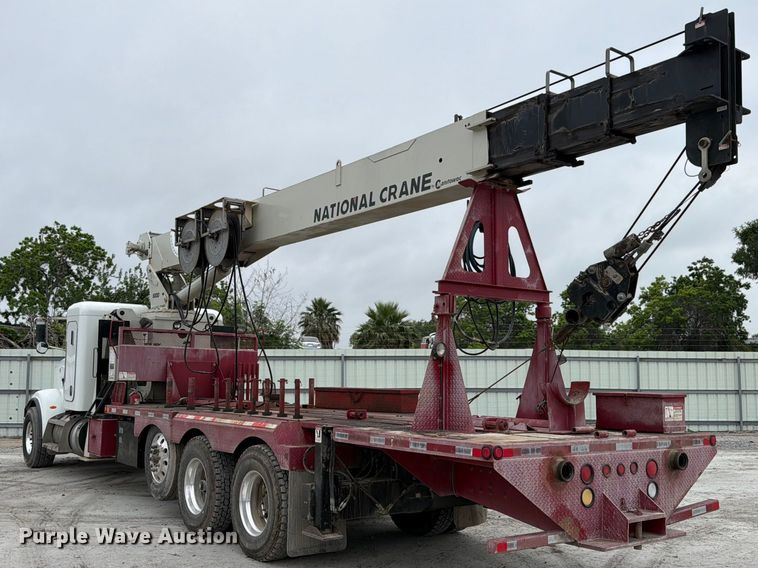 image for item YA3362 2015 Peterbilt 365 crane truck