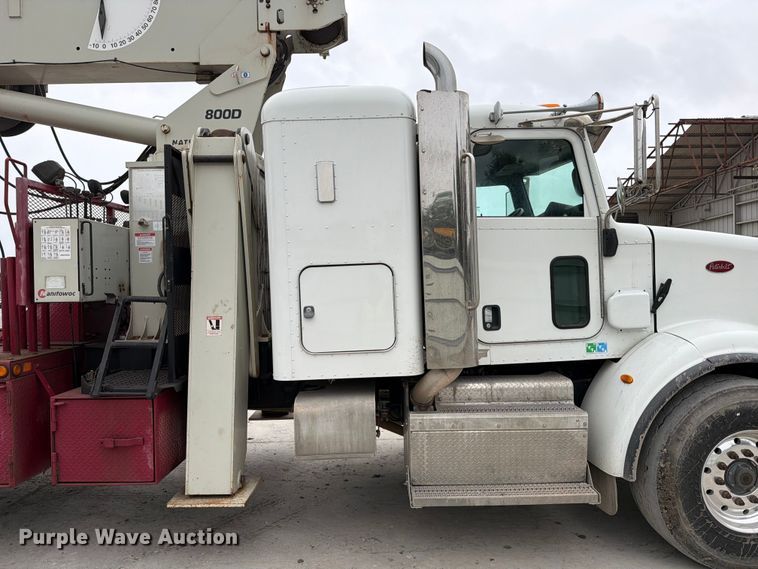 image for item YA3362 2015 Peterbilt 365 crane truck