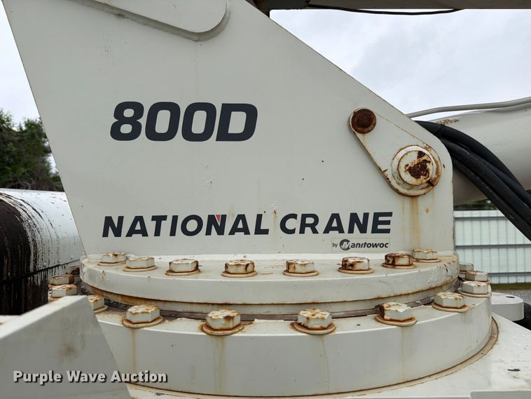 image for item YA3362 2015 Peterbilt 365 crane truck
