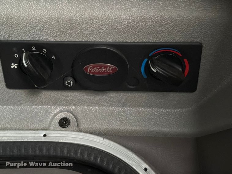 image for item YA3362 2015 Peterbilt 365 crane truck